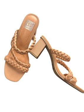 Dolce vita sandals